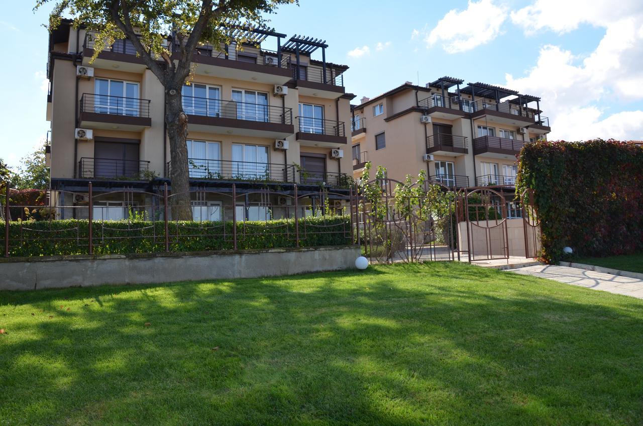 Zora Apartments Созопол Екстериор снимка
